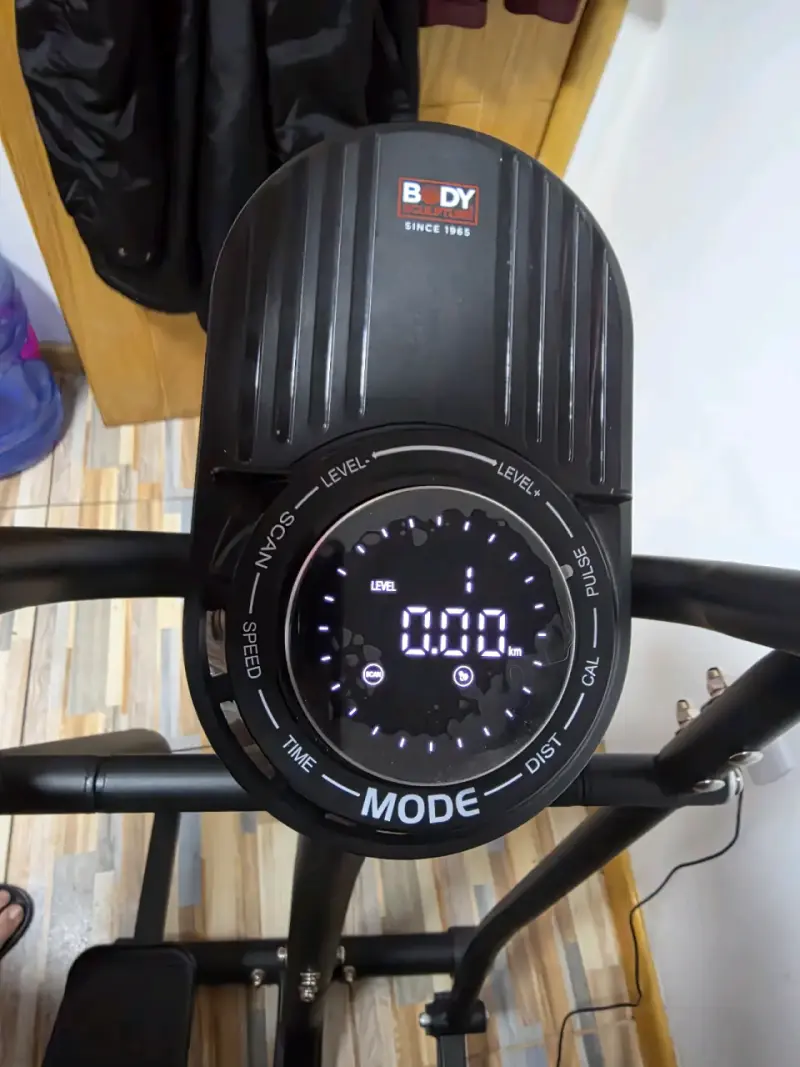Elíptica Body E-Strider E660 con Monitor Digital - 2