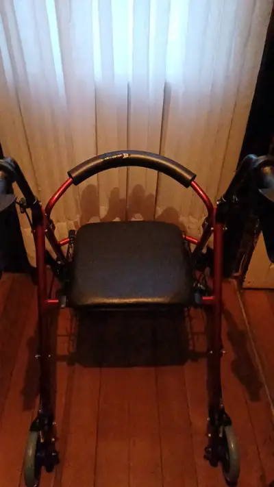 Silla de auto para bebé - miniatura 5