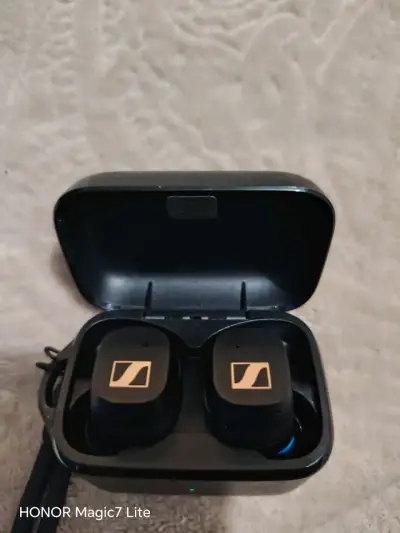 Audífonos In-ear Inalámbricos Sennheiser Sport Negros - miniatura 3