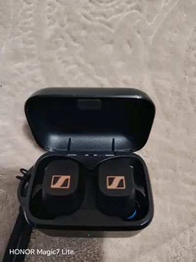 Audífonos In-ear Inalámbricos Sennheiser Sport Negros - miniatura 4