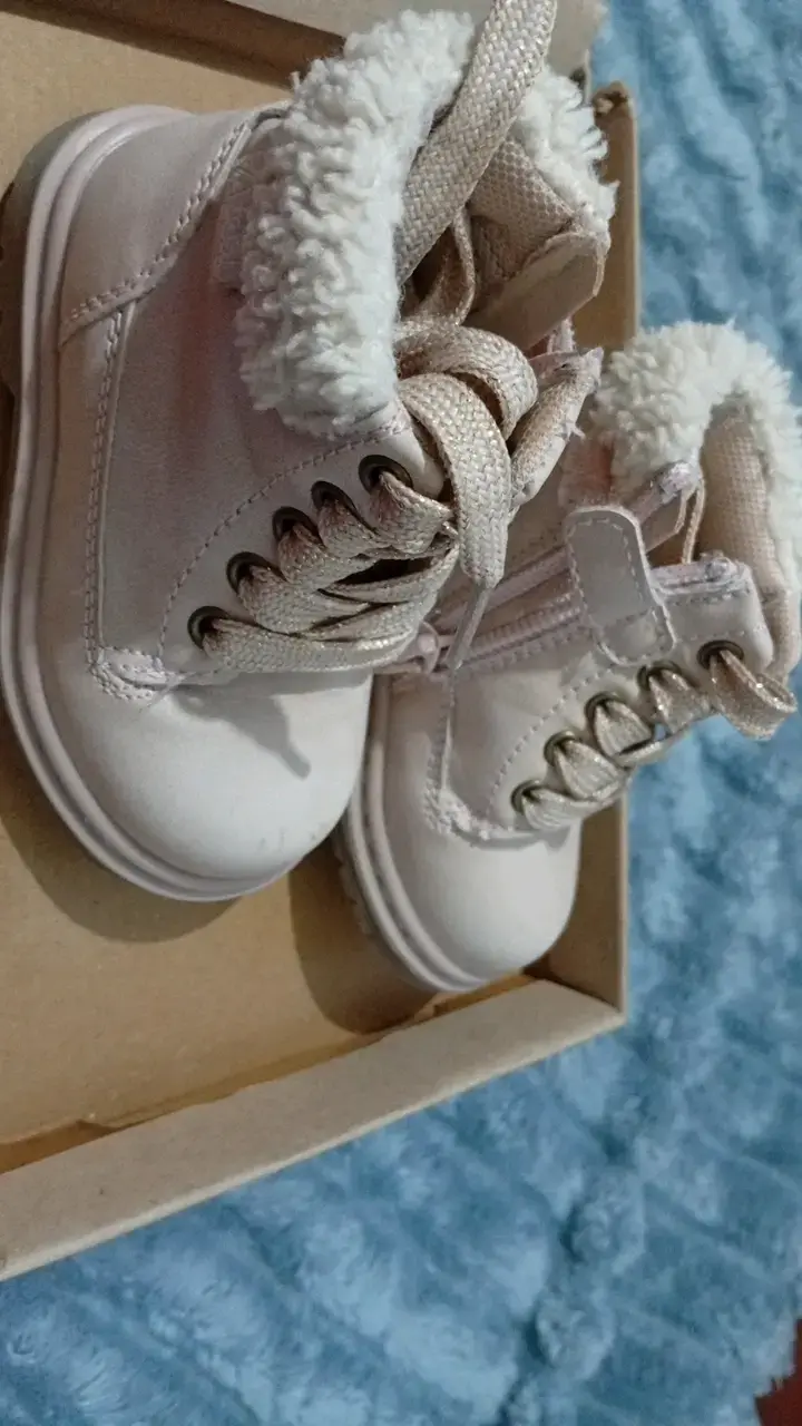 N° 19 Botin de bebé color beige - 1