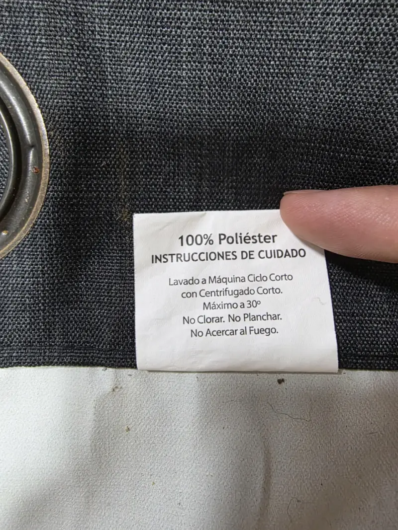 Cortinas de poliéster blackout gris con ojales - 4