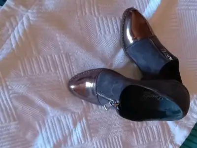 Zapatos de mujer - miniatura 1