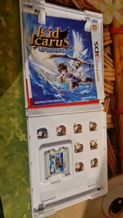 Juego Kid Icarus Uprising para Nintendo 3DS - miniatura 2