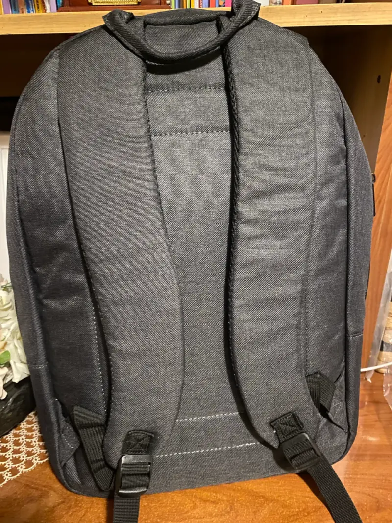 Mochila Lenovo gris para laptop - 2