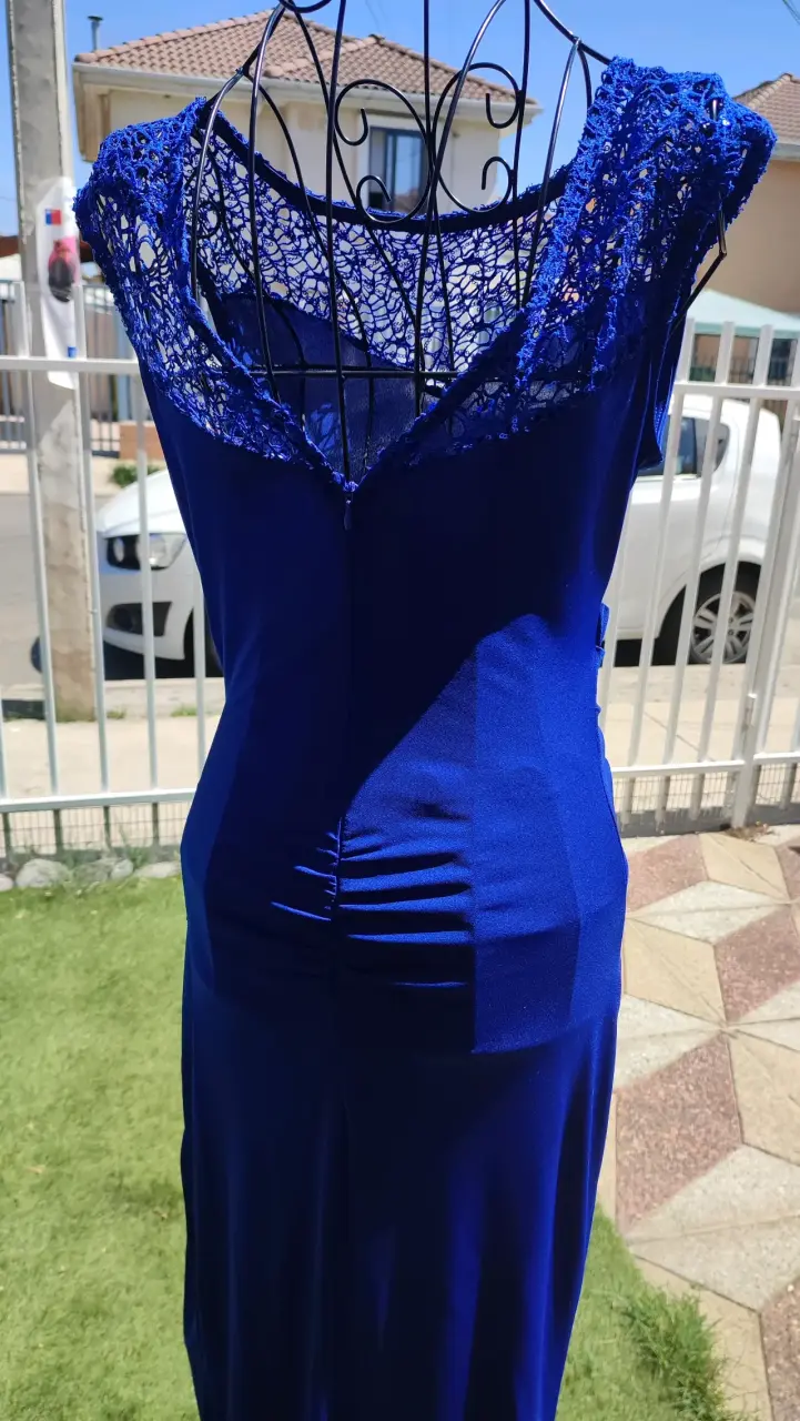 Vestido de Fiesta azul con encaje y abertura - 3