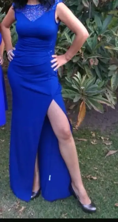 Vestido de Fiesta azul con encaje y abertura - miniatura 4