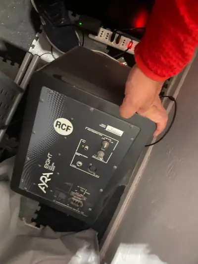 Par de monitores Activos RCF Ayra Eight - miniatura 1