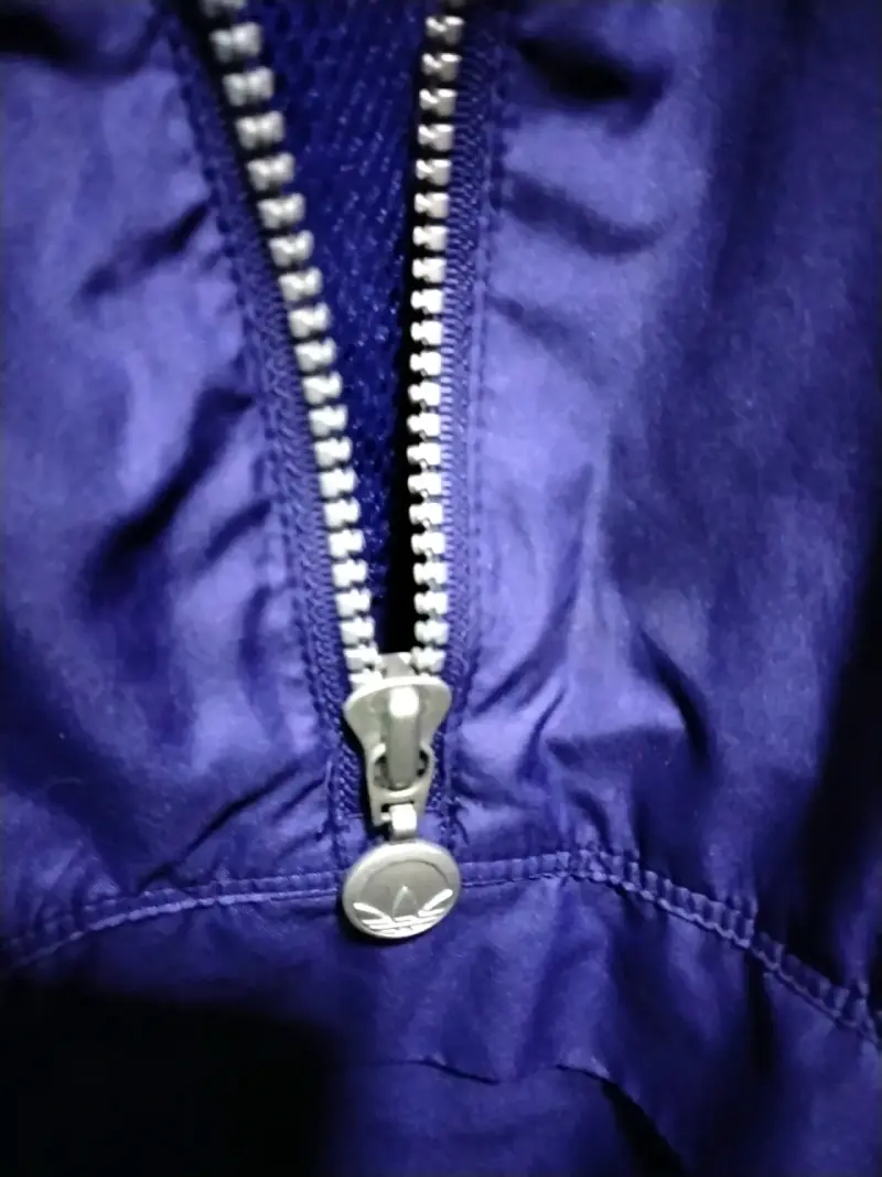 Chaqueta deportiva azul Adidas con cierre - 2