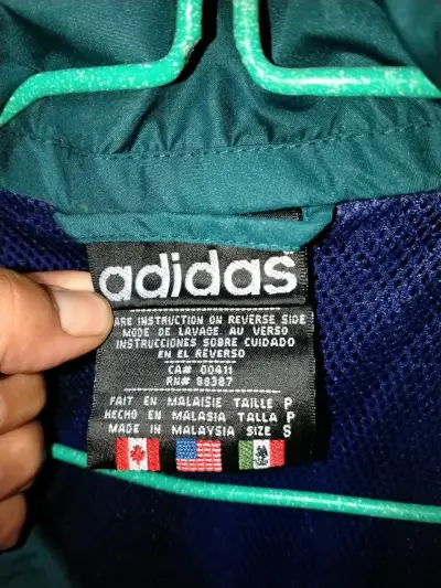 Chaqueta deportiva azul Adidas con cierre - miniatura 3