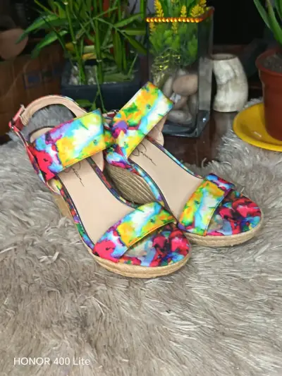 Sandalias de cuña multicolor con plataforma - miniatura 4
