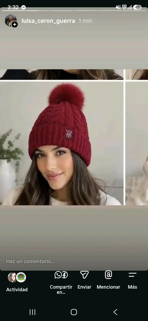 Gorro de lana burdeos con pompón