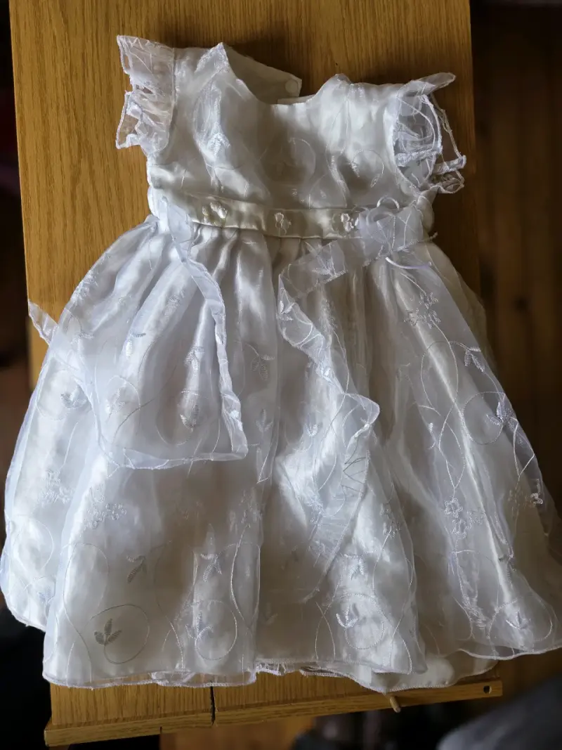 Vestido de bautizo blanco para niña con encaje - 2