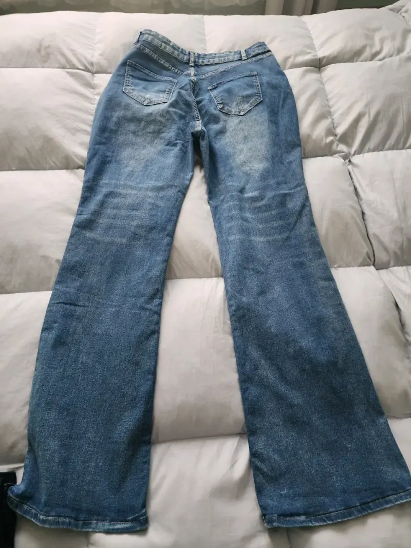 Jeans de mujer azul oscuro y claro - 4