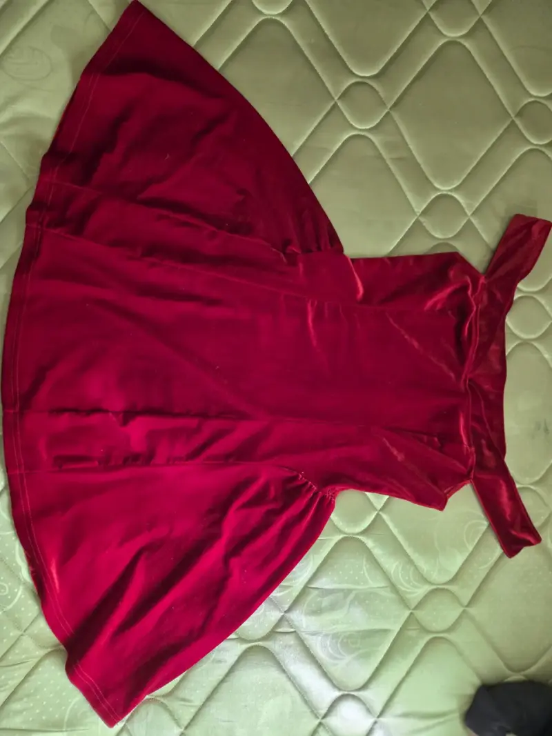 Vestido rojo de terciopelo para mujer - 2