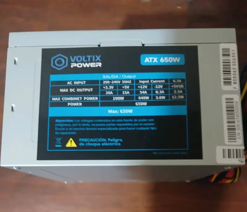 Fuente de Poder Generica 650W Voltix Power - ATX - 3