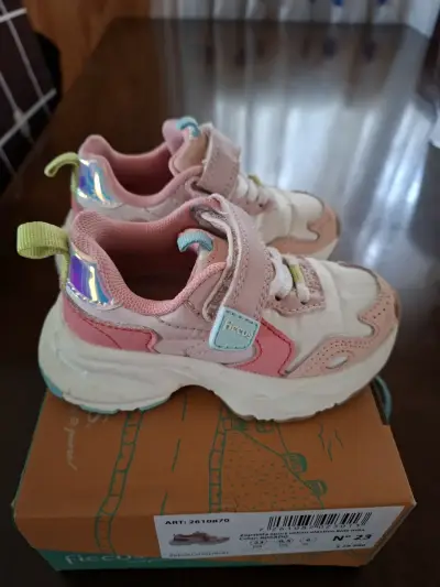 Zapatillas deportivas para niños color rosa - miniatura 4