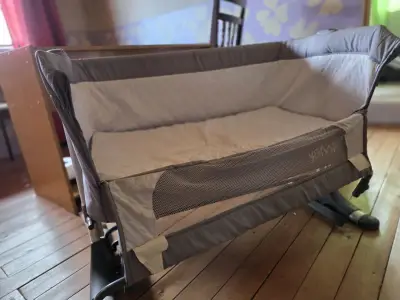 Cuna colecho gris para bebé Joovy - miniatura 1