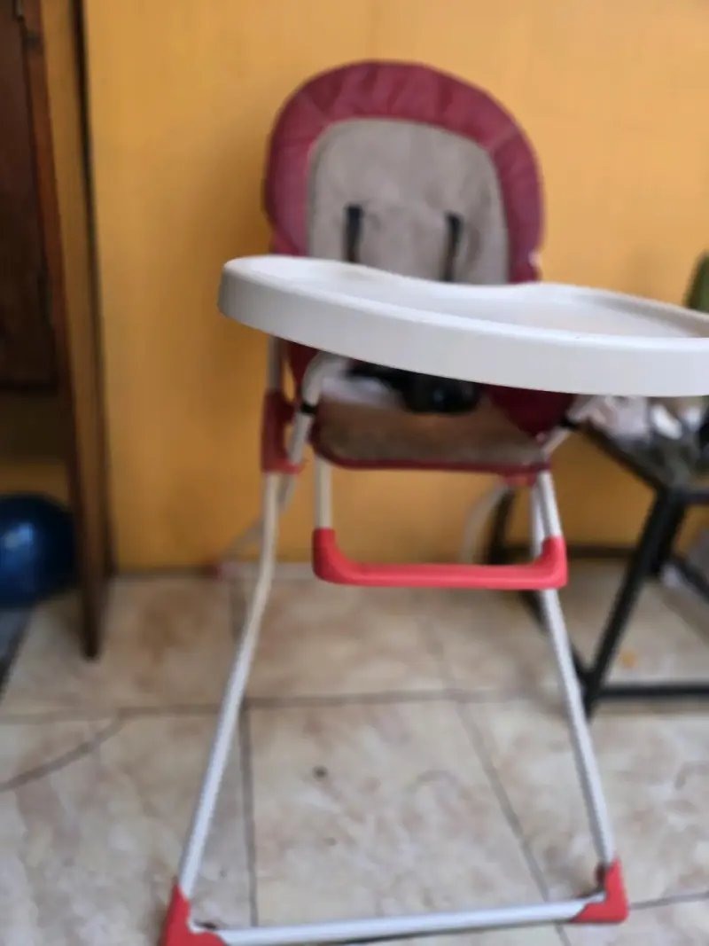 Silla de Comer para Bebé Plegable - 1