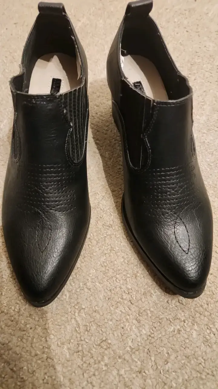 Botines de cuero negro para mujer - 1