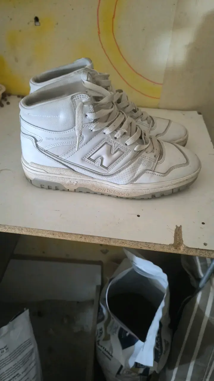 Zapatillas deportivas blancas New Balance 650 - 4