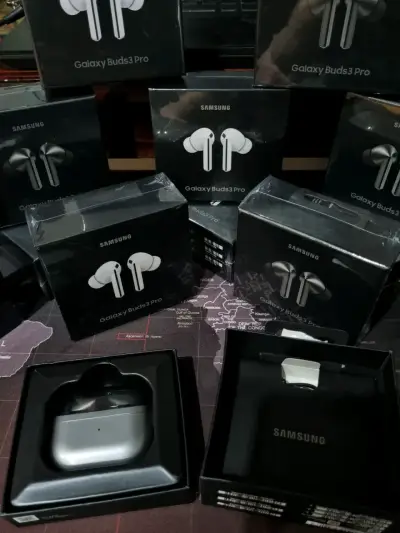 Auriculares Inalámbricos Samsung Galaxy Buds3 Pro - miniatura 2