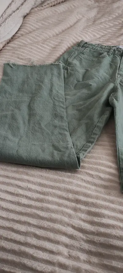 Jeans verdes para mujer Zara - miniatura 2