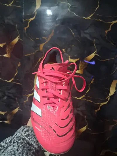Zapatillas de fútbol Adidas Predator rosas - miniatura 3