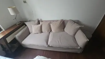 Sofá cama Gris con cojines incluidos - miniatura 1