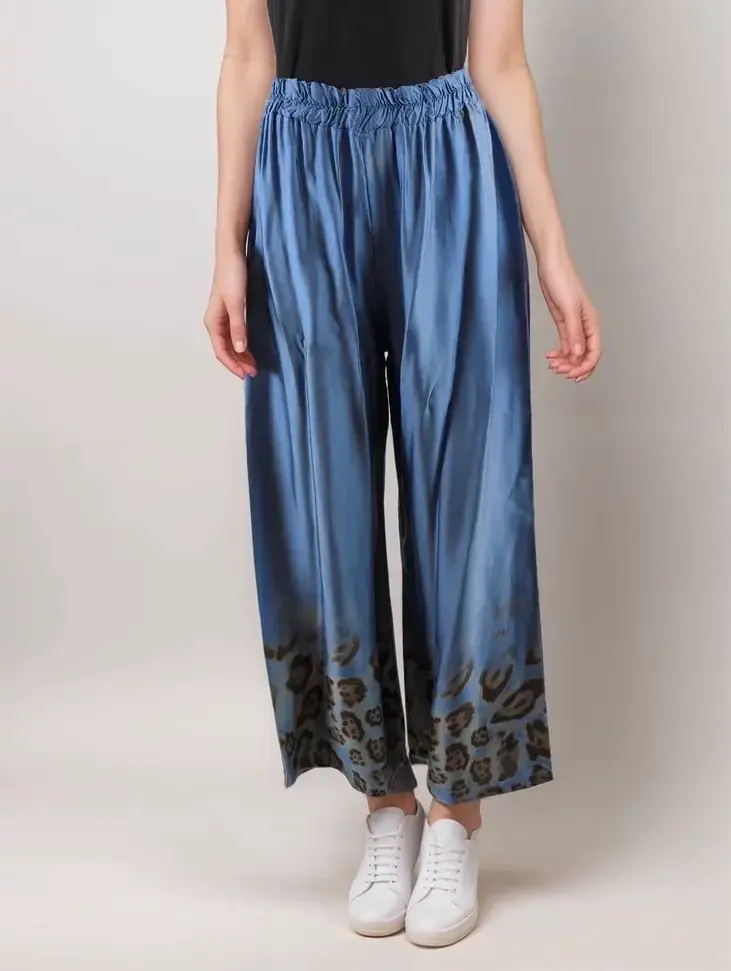 Pantalones anchos de viscosa azul con estampado - 2