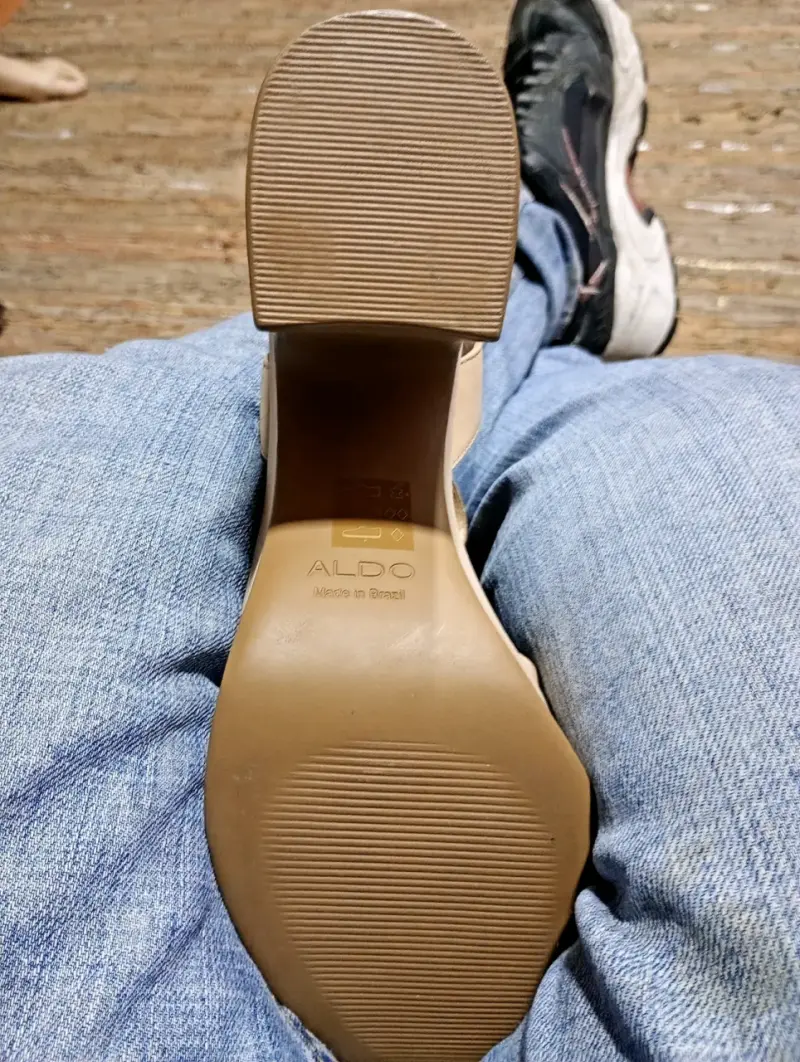 Sandalias de tacón alto beige para mujer - 5