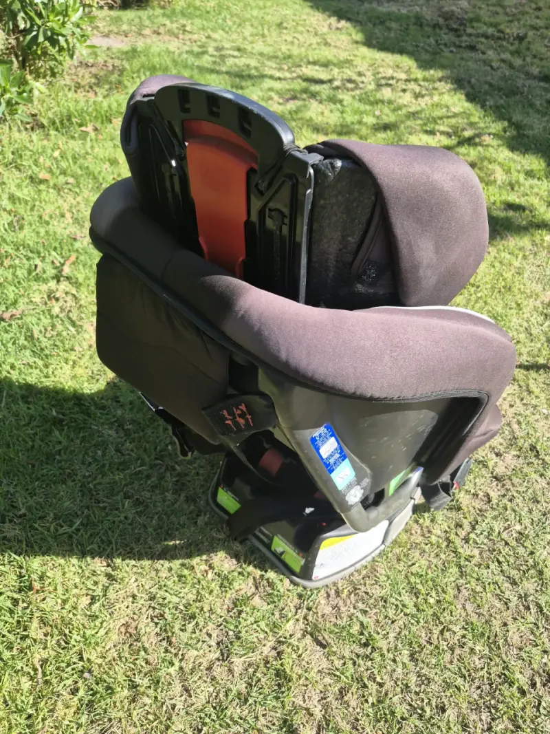 Silla de Auto Britax Boulevard SafeCell Negra - 4