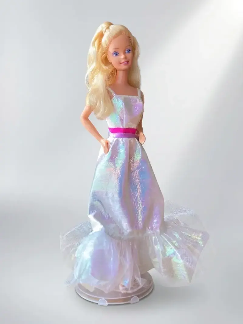 Muñeca Cristal Barbie vintage con vestido - 1