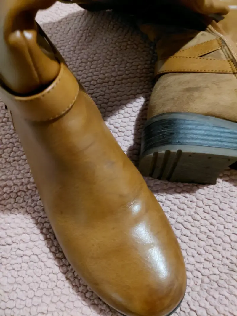 Botas largas de cuero marrón con hebillas - 6
