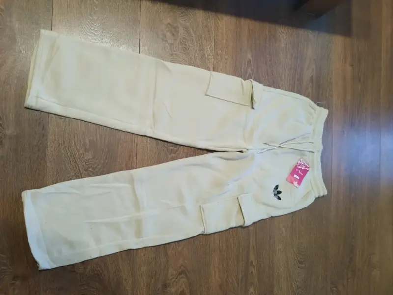 Pantalones deportivos unisex con bolsillos cargo - 3