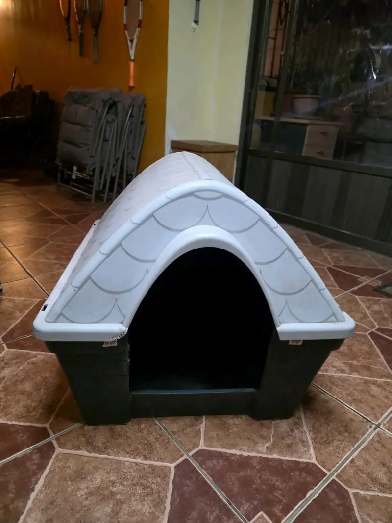 Casa de perro plástica resistente para exterior - 3