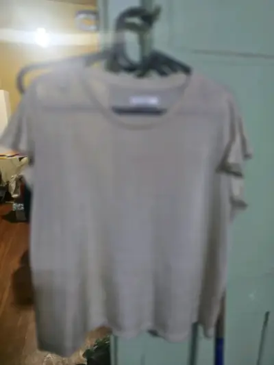 Polera Alaniz beige con volantes - miniatura 3