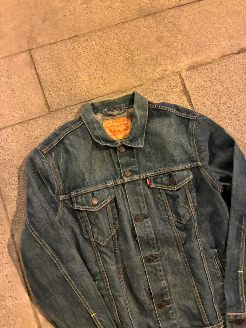 Chaqueta de mezclilla Levi's clásica - 2
