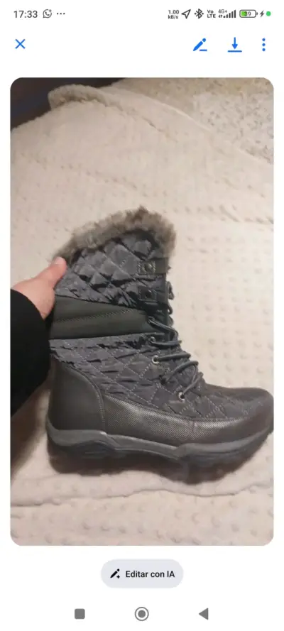 Botas de invierno gris con forro de piel sintética - miniatura 2