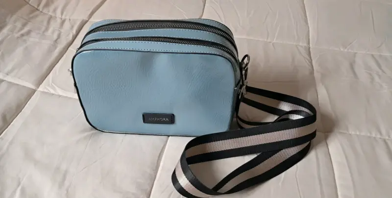 Bandolera azul Amphora con doble cierre
