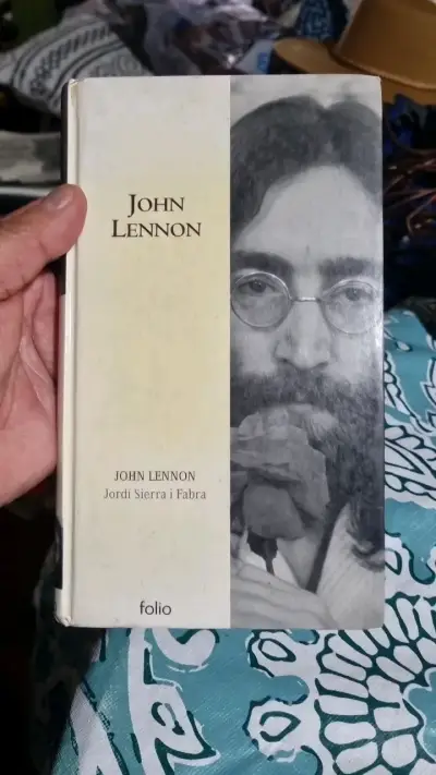 Libro biografía de John Lennon por Jordi Sierra i Fabra - miniatura 1