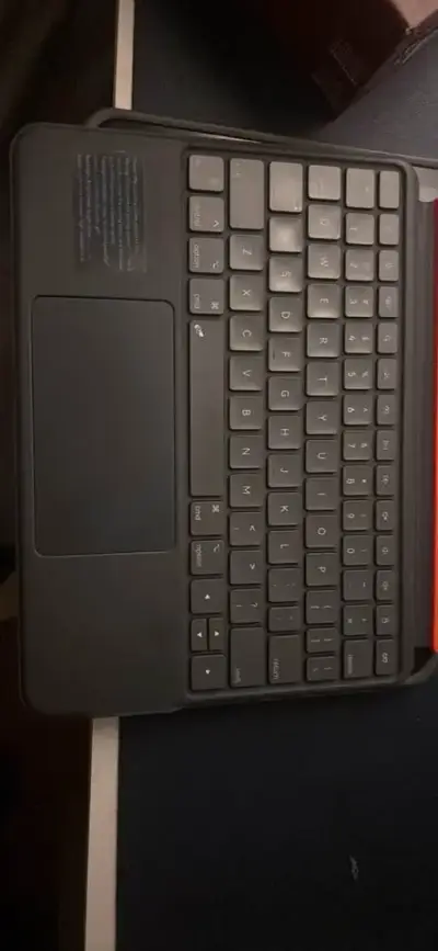 Funda con teclado para IPAD con touchpad - miniatura 1