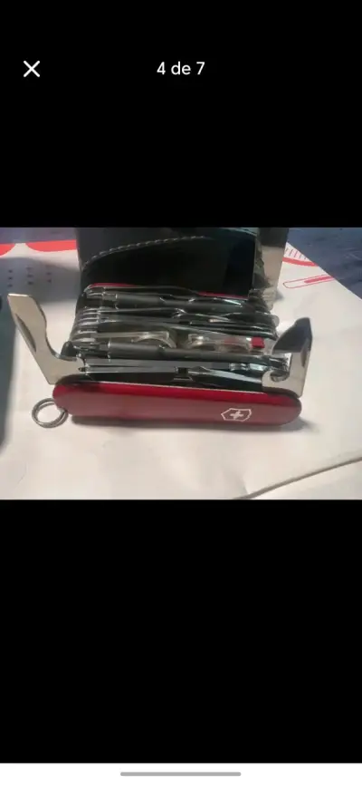 Navaja Suiza Victorinox con Múltiples Herramientas - miniatura 1