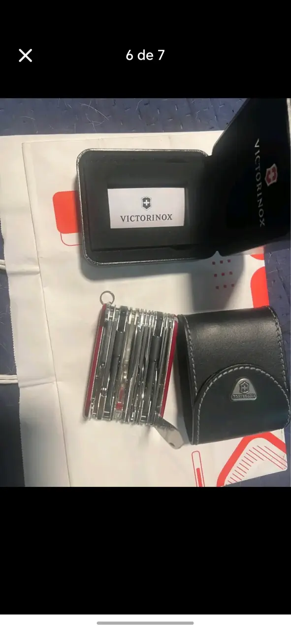 Navaja Suiza Victorinox con Múltiples Herramientas - 2