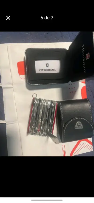 Navaja Suiza Victorinox con Múltiples Herramientas - miniatura 2