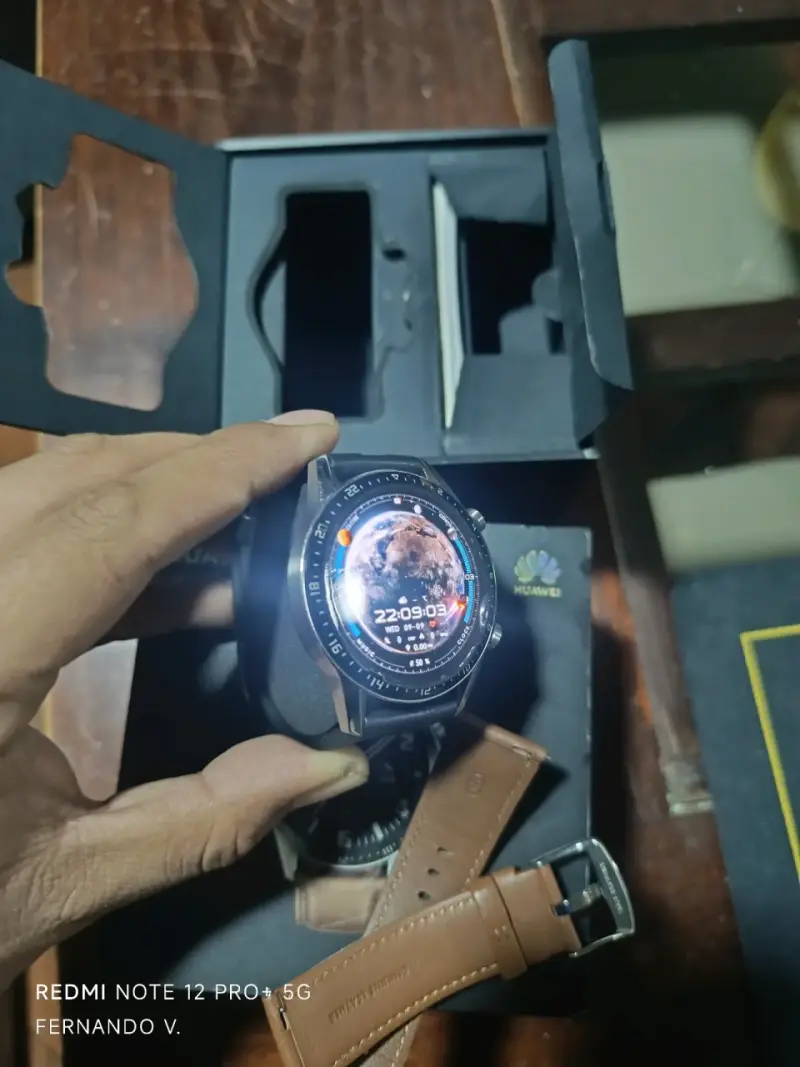 Smartwatch Huawei Watch GT 2 con correa de cuero - 1