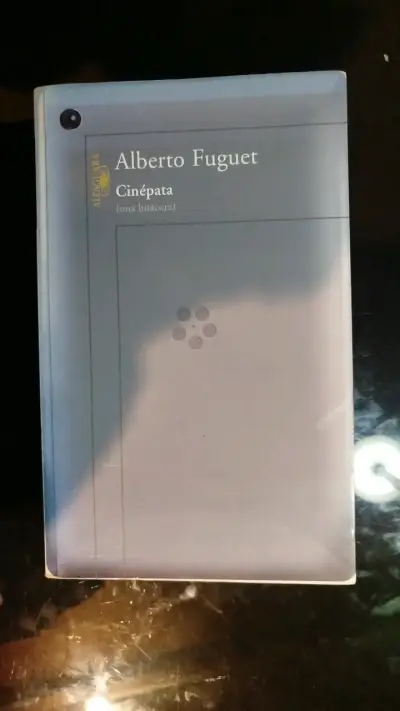 Libro Cinépata de Alberto Fuguet en buen estado - miniatura 1