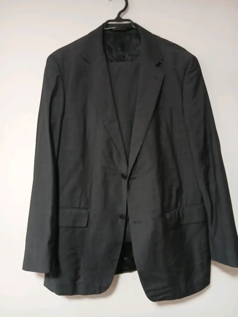Blazer negro elegante para hombre - 3