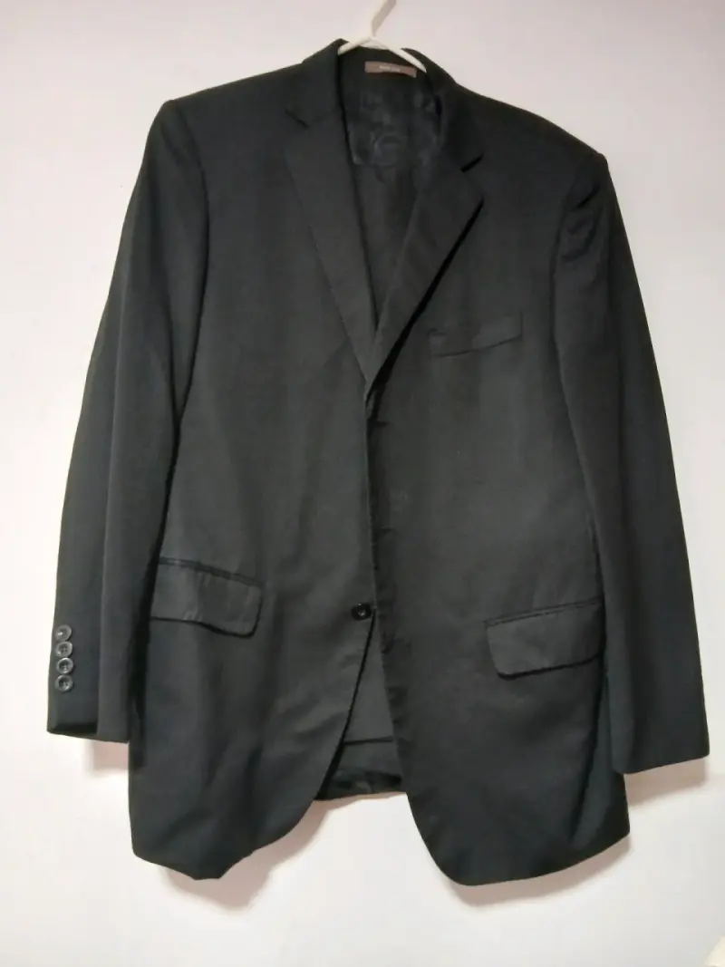Blazer negro elegante para hombre - 4