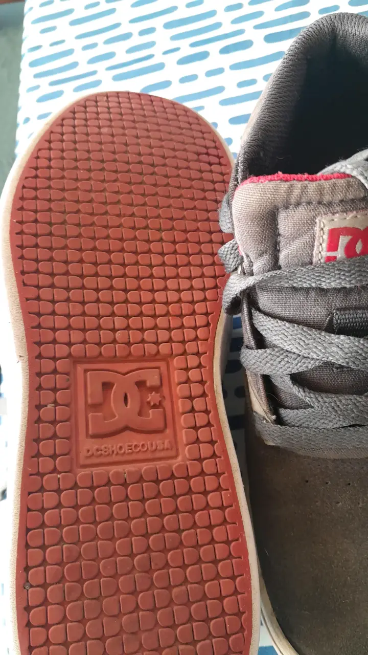 Zapatillas DC Shoes grises para jóvenes - 3